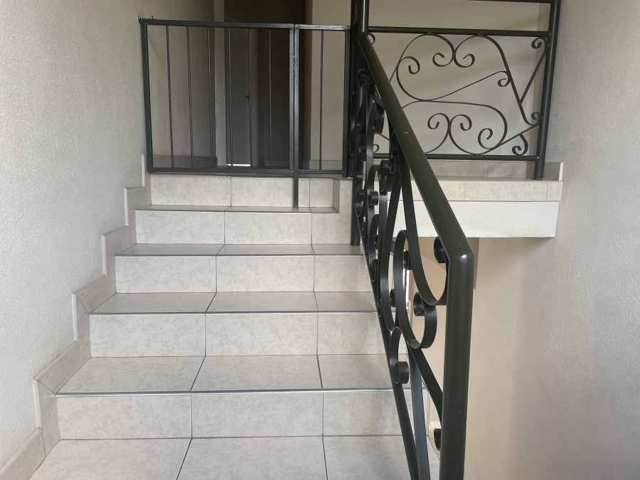 5 Bedroom Property for Sale in Cashan North West